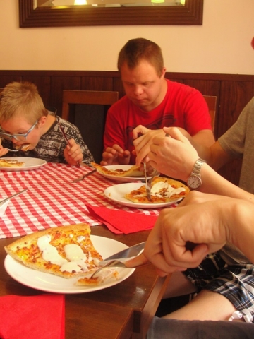 Wyjście do pizzerii