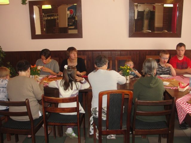Wyjście do pizzerii