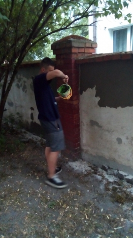 DSC00014 Malowanie ogrodzenia 2018