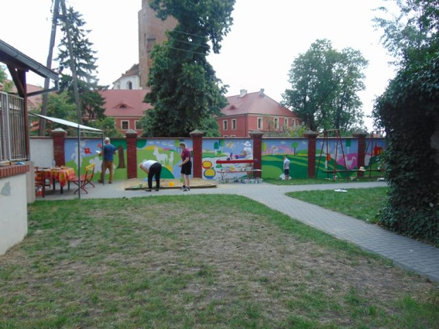 DSC05955 Malowanie ogrodzenia 2018