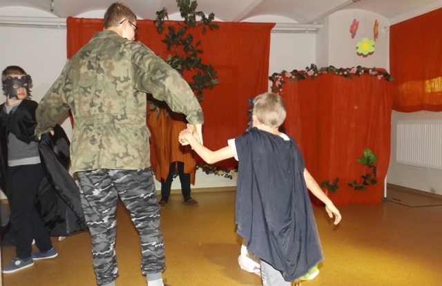 przedstawienie nasz orze nasza duma