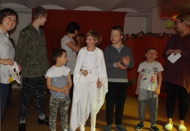przedstawienie nasz orze nasza duma