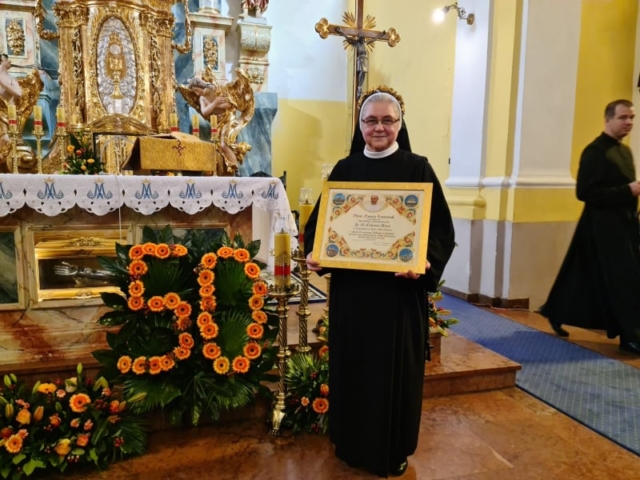 JUBILEUSZ 50 LAT ZYCIA ZAKONNEGO SIOSTRY DYREKTOR