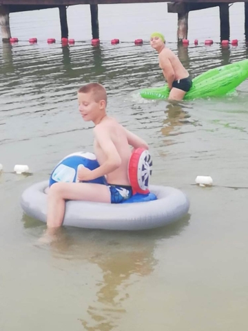 wakacyjne wyjazdy nad jezioro 2022