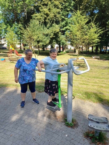 NORDIC WALKING